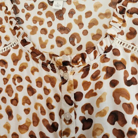 Cato Animal Print Top Tunic Lace Sleeve Ruffle Hem Button Front Lightweight LG - Picture 5 of 10